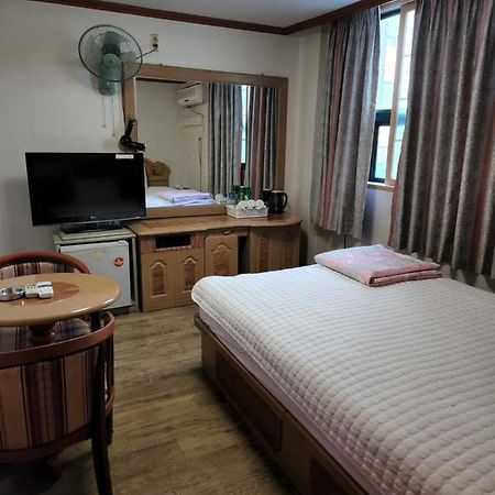 Daeho Motel Pusan Zewnętrze zdjęcie